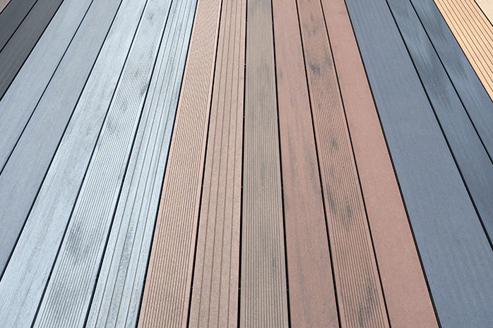 With WPC planks, you have enough leeway in the colour design of your terrace
