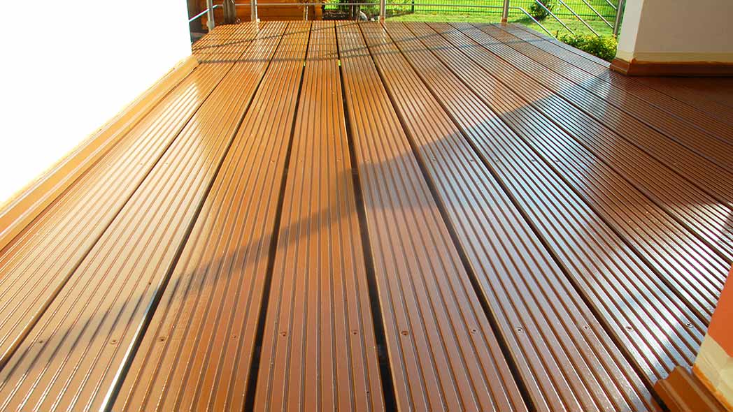 Cleaning Bankirai Decking: 3 Simple Methods